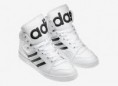 Adidas bota logo grande